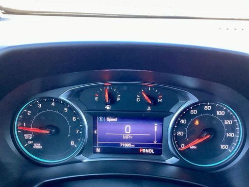 Used 2022 Chevrolet Equinox RS FWD image 8