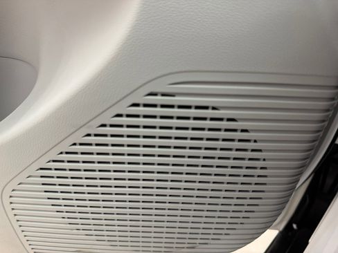 New 2025 Hyundai Kona SEL image 30