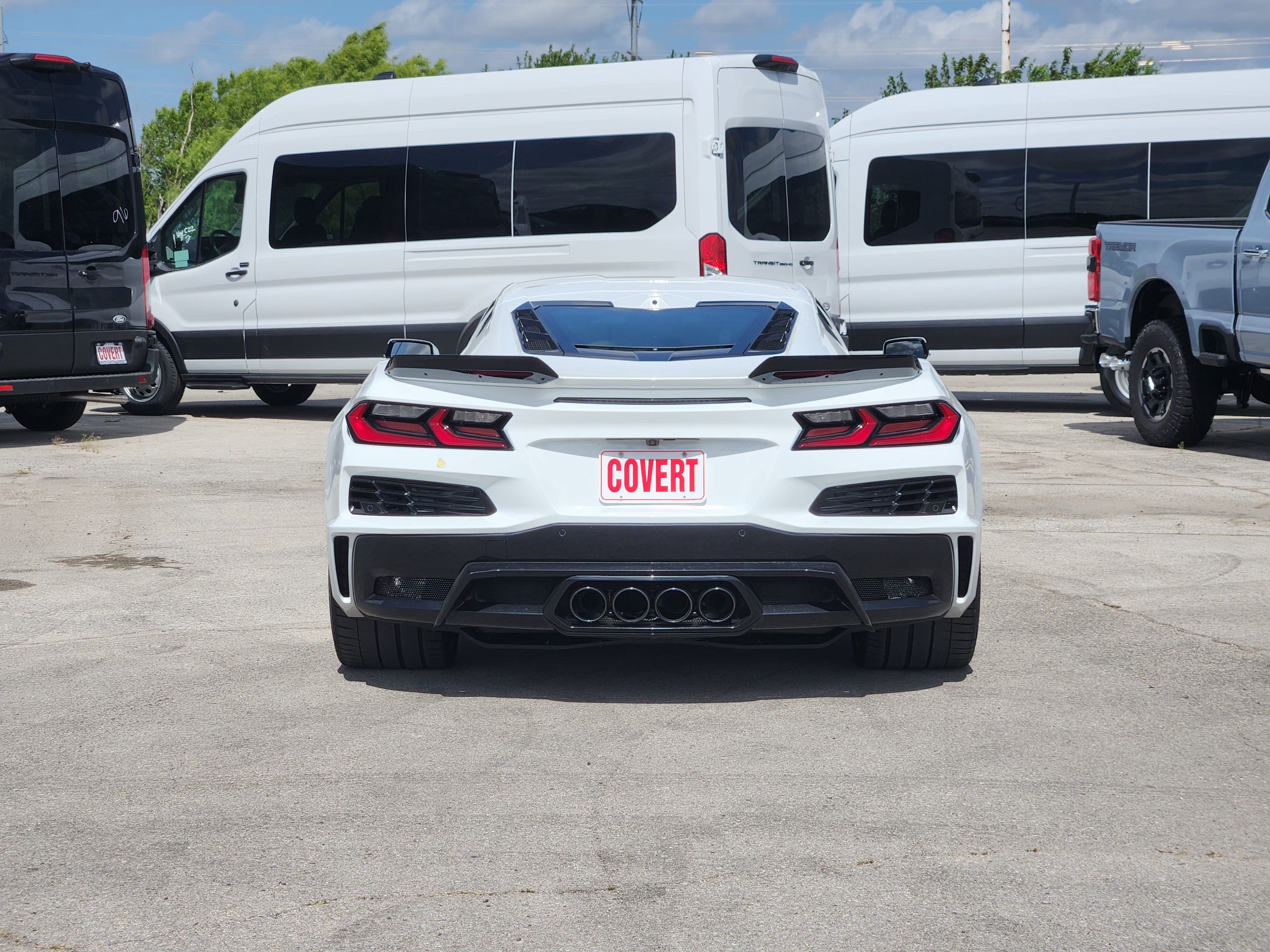 Used 2025 Chevrolet Corvette Z06 RWD image 6