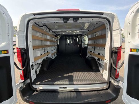 Used 2025 Ford Transit 250 Low Roof w/ Exterior Upgrade Package RWD image 19