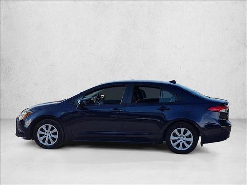 Used 2026 Toyota Corolla LE FWD image 8