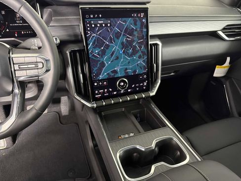 New 2025 GMC Acadia Elevation w/ Elevation Premium Package image 57