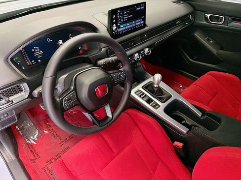 Used 2025 Honda Civic Type R image 7