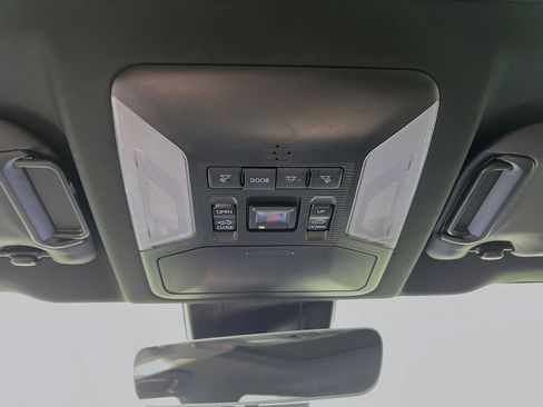 Used 2025 Toyota RAV4 XSE image 21