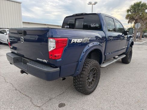 Used 2019 Nissan Titan PRO-4X w/ Pro-4x Convenience Package AWD/4WD image 4