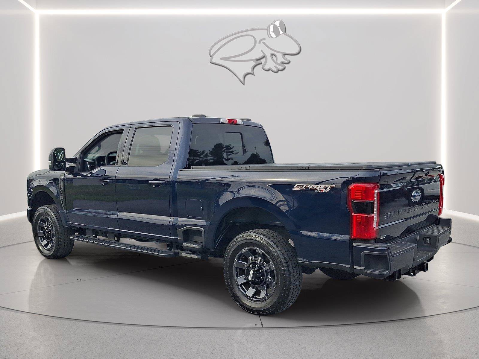 Used 2024 Ford F250 Lariat w/ Sport Appearance Package AWD/4WD image 3