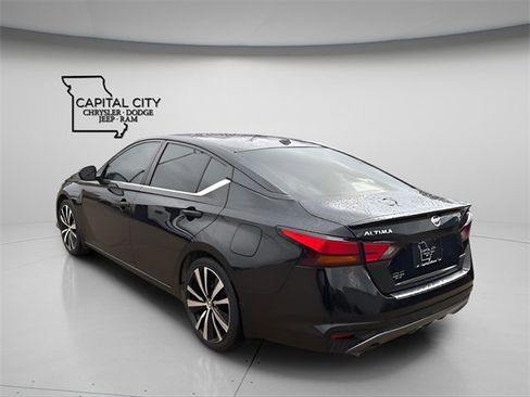 Used 2021 Nissan Altima 2.0 SR image 7