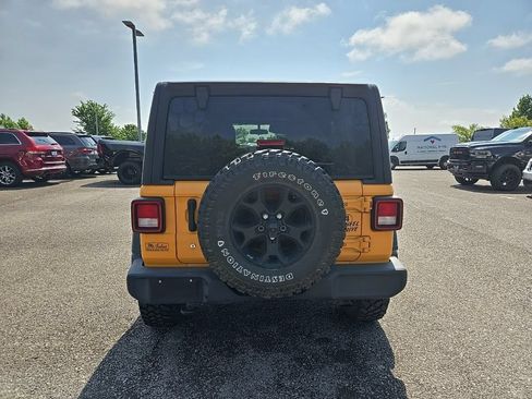 Used 2021 Jeep Wrangler Unlimited Sport AWD/4WD image 6