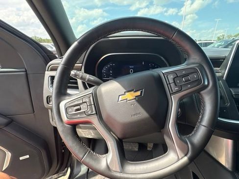 Used 2023 Chevrolet Tahoe LT w/ Luxury Package AWD/4WD image 15