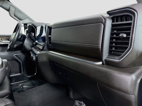 Used 2022 Chevrolet Silverado 1500 LT w/ All Star Edition Plus RWD image 31
