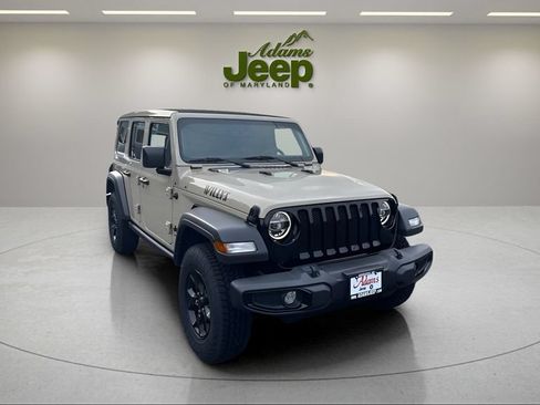 Used 2022 Jeep Wrangler Unlimited Sport AWD/4WD image 19