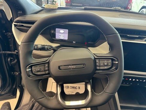 New 2026 Jeep Cherokee Limited image 17