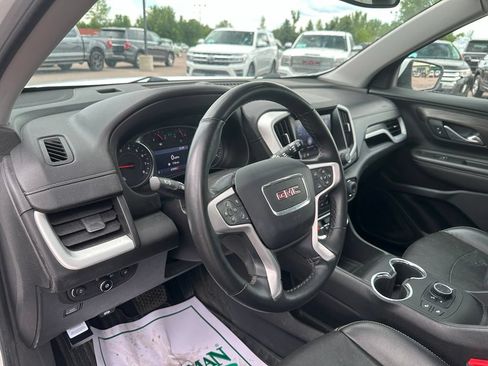 Used 2023 GMC Terrain SLT AWD/4WD image 12
