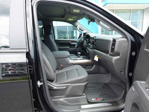 New 2025 Chevrolet Silverado 1500 LT Trail Boss AWD/4WD image 33