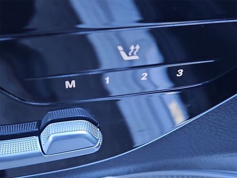 Used 2024 Mercedes-Benz C 300 4MATIC Sedan w/ Exclusive Trim Package image 20