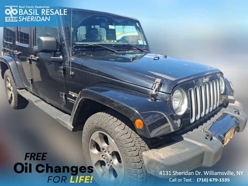 Used 2018 Jeep Wrangler Unlimited Sahara w/ Connectivity Group image 1