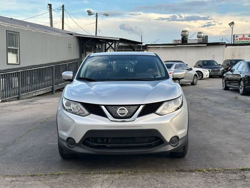 Used 2018 Nissan Rogue Sport S FWD image 5