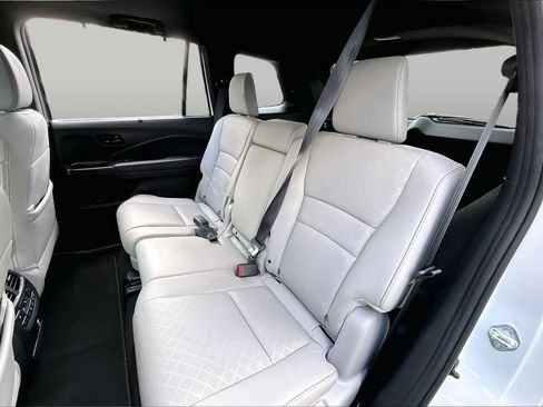 Used 2023 Honda Passport Elite image 20