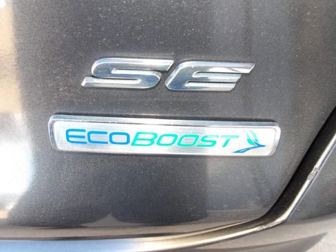 Used 2015 Ford Fusion SE w/ Equipment Group 201A FWD image 35