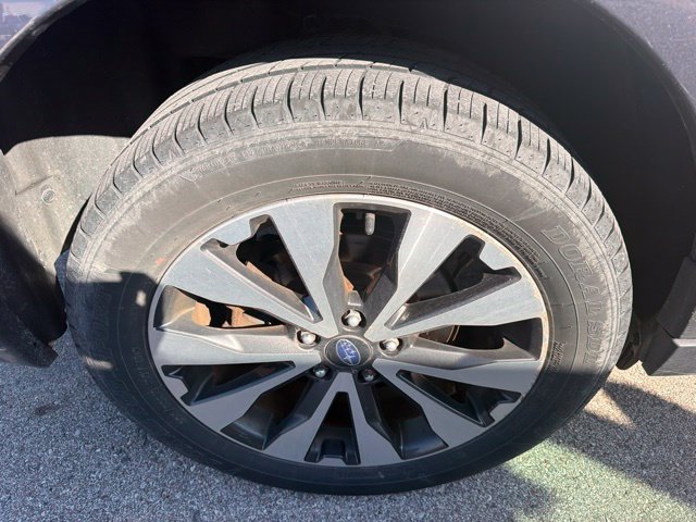 Used 2016 Subaru Outback 2.5i Limited AWD/4WD image 12