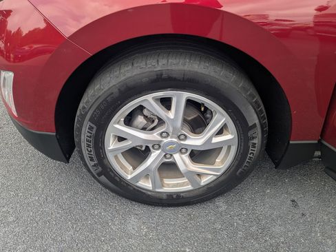 Used 2021 Chevrolet Equinox Premier FWD image 10