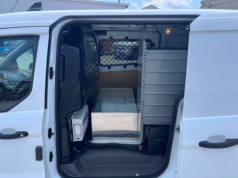 Used 2022 Ford Transit Connect XLT FWD image 12