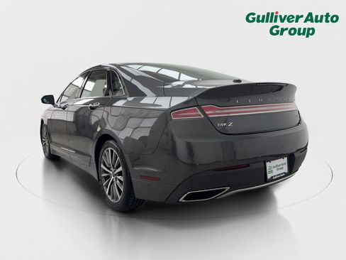 Used 2017 Lincoln MKZ Select w/ Select Plus Package FWD image 5
