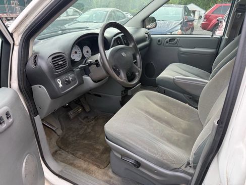 Used 2007 Dodge Caravan SE w/ Popular Equipment Group I FWD image 14