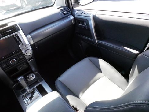 Certified 2024 Toyota 4Runner SR5 Premium image 10