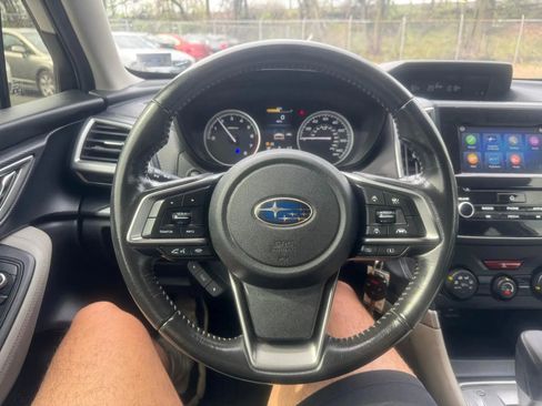 Used 2019 Subaru Forester Premium AWD/4WD image 15