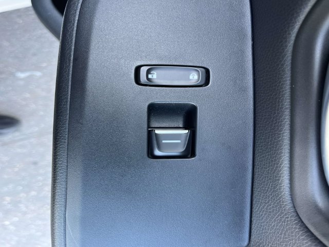 Certified 2025 Honda Pilot Touring image 20