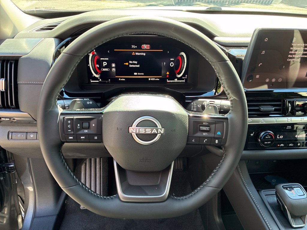 New 2026 Nissan Pathfinder SL AWD/4WD image 18