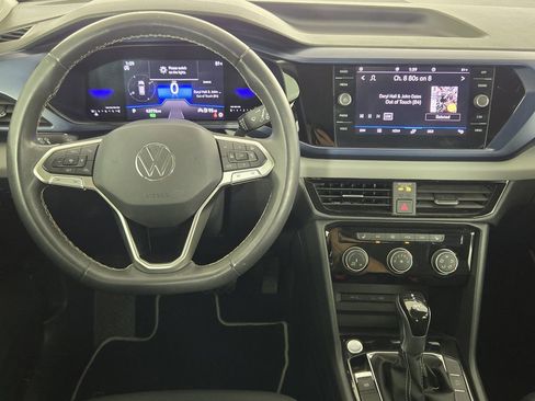 Used 2023 Volkswagen Taos SE FWD image 29