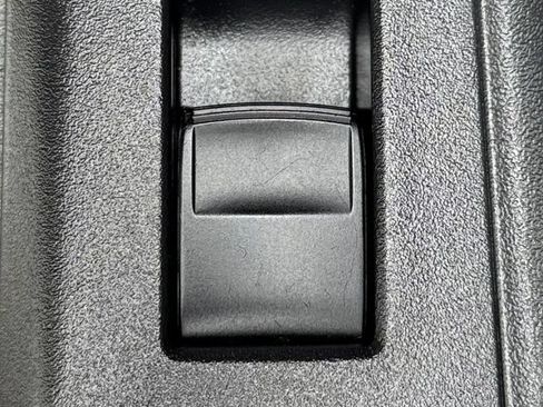 Used 2008 Scion xB FWD image 25