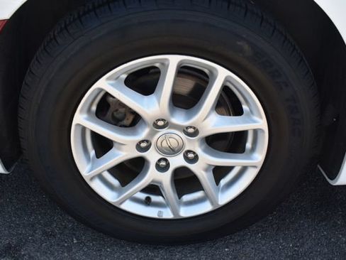 Used 2020 Chrysler Pacifica Touring-L FWD image 48