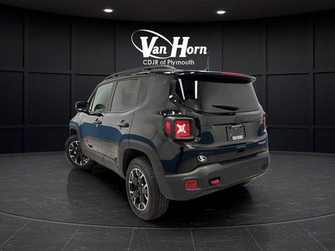 Used 2023 Jeep Renegade Trailhawk w/ Sun/Sound Group AWD/4WD image 5