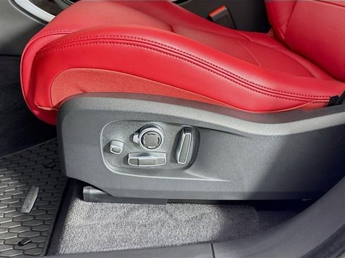 New 2026 Jaguar F-PACE R-Dynamic S image 22