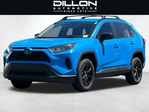 Used 2019 Toyota RAV4 LE w/ All Weather Liner Package AWD/4WD image 8