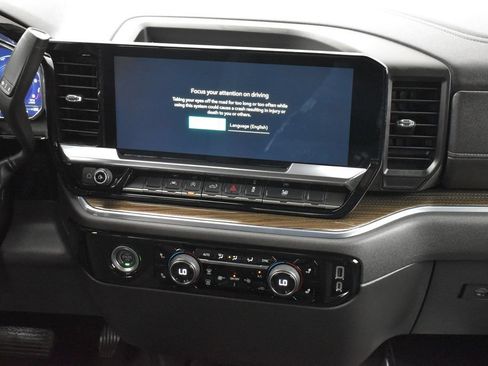 Used 2024 Chevrolet Silverado 1500 RST RWD image 15