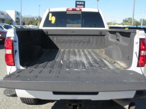 Used 2019 GMC Sierra 2500 Denali w/ Duramax Plus Package image 6