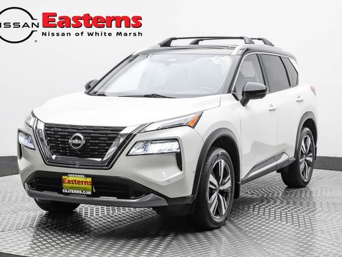 Used 2023 Nissan Rogue SL w/ SL Premium Package image 1