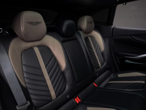Used 2023 Aston Martin DBX 707 AWD/4WD image 64