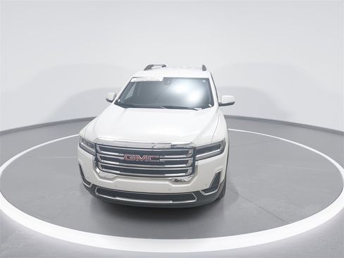 Used 2023 GMC Acadia SLE w/ Driver Convenience Package image 2