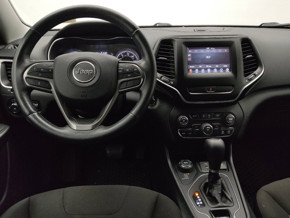 Used 2019 Jeep Cherokee Latitude w/ Cold Weather Group AWD/4WD image 22