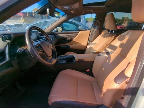 Used 2021 Lexus ES 250 w/ Premium Package AWD/4WD image 6