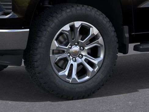 New 2026 Chevrolet Silverado 1500 LTZ w/ LTZ Premium Package AWD/4WD image 9