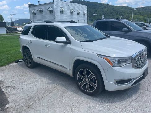 Used 2019 GMC Acadia Denali AWD/4WD image 5