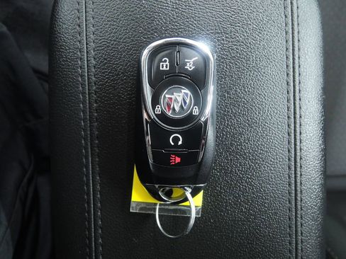 Used 2023 Buick Encore GX Select w/ Sport Touring Package AWD/4WD image 39