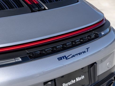 Certified 2026 Porsche 911 Carrera T RWD image 19