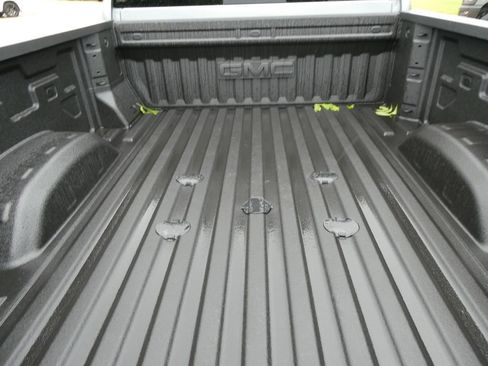 New 2026 GMC Sierra 2500 AT4X AWD/4WD image 7